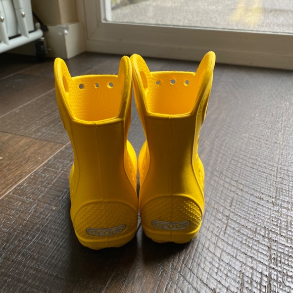 COPY - Crocs toddler rain boots - Picture 2 of 4